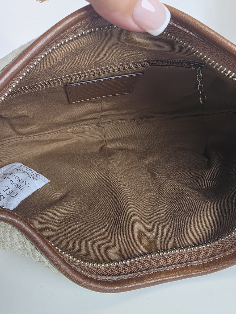 COACH Y2K Vintage Cream Soho Leather Hobo Shoulder Bag F12298 - Picture 11 of 11